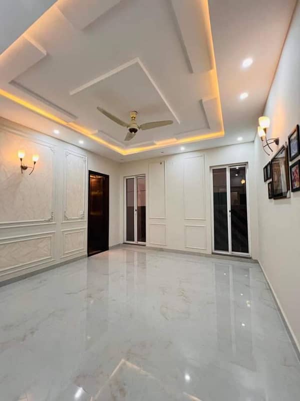 1 Kanal House For Sale In Bahria Town Lahore 9