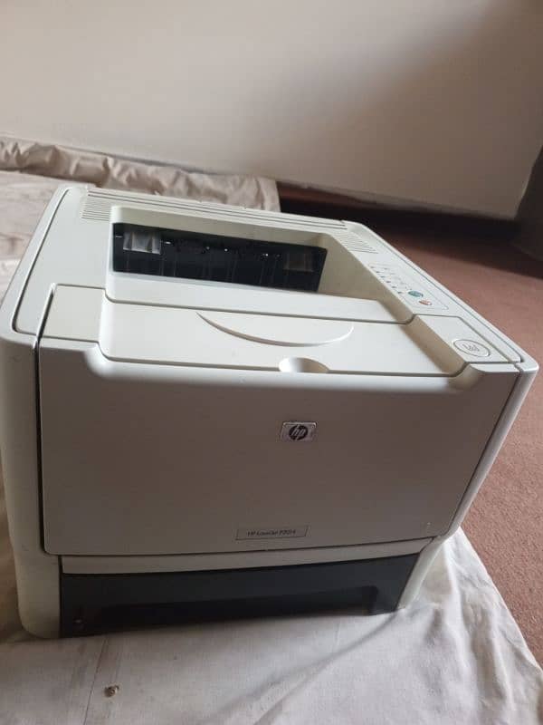 HP laserjet p2014 printer sale urgent 0