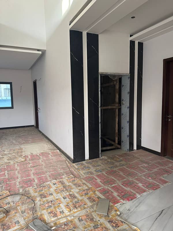 Brand New 3 Bed DD Portion Near Khalid Bin Waleed Road With Lift And Generator 5