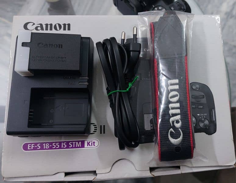 Canon 200d Mark ii For Sale 2