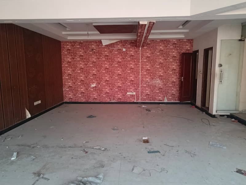 4 Marla 1st Floor Office For Rent In DHA Phase 1,Block K, Lahore. 1