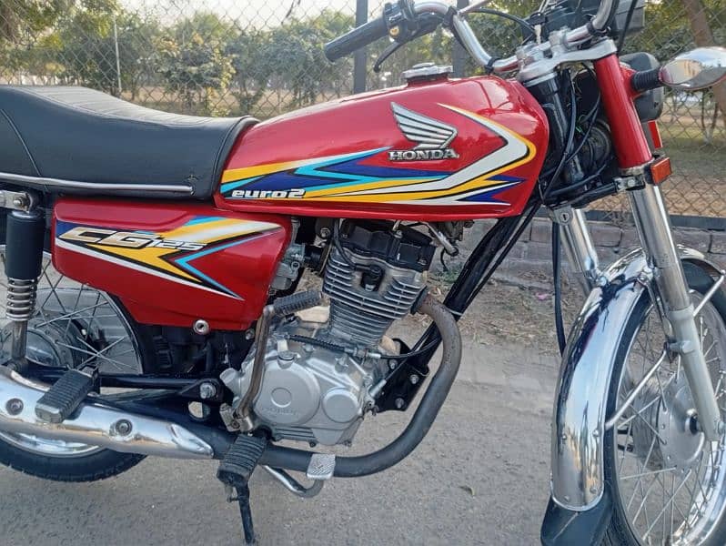 HONDA CG 125 2018 urgent sale 2