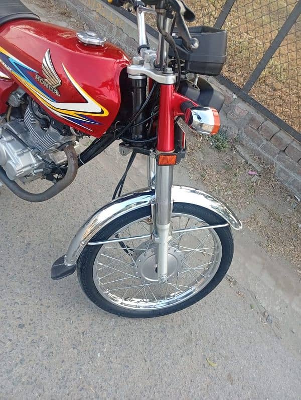 HONDA CG 125 2018 urgent sale 5