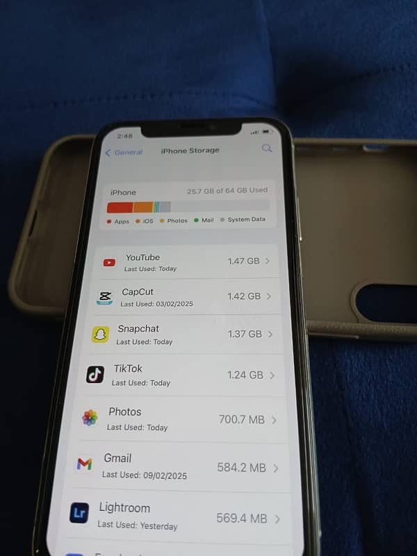 iphone x white color 64gb pta approved with cable 6