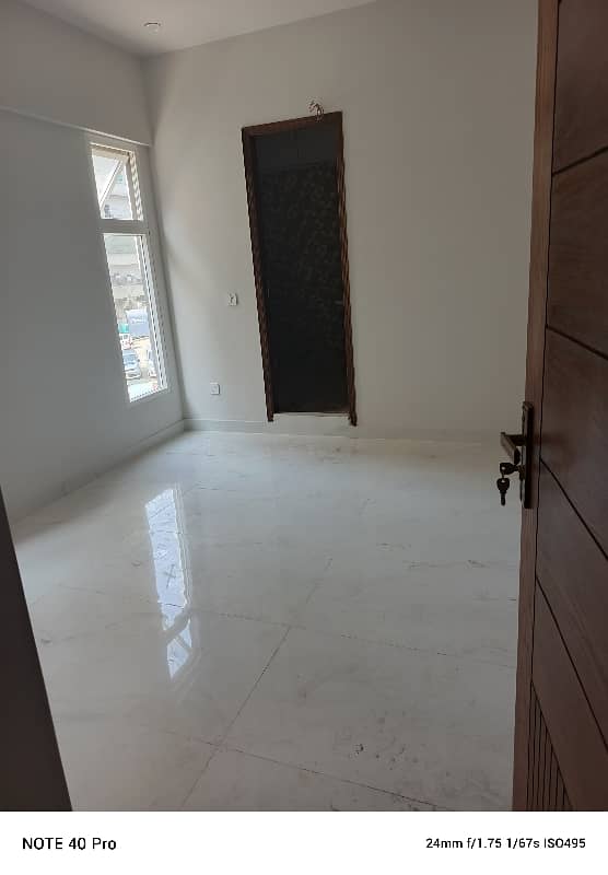 VIP BRAND NEW 2 BEDROOM FLAT FOR RENT WITH LIFT PARKING 5