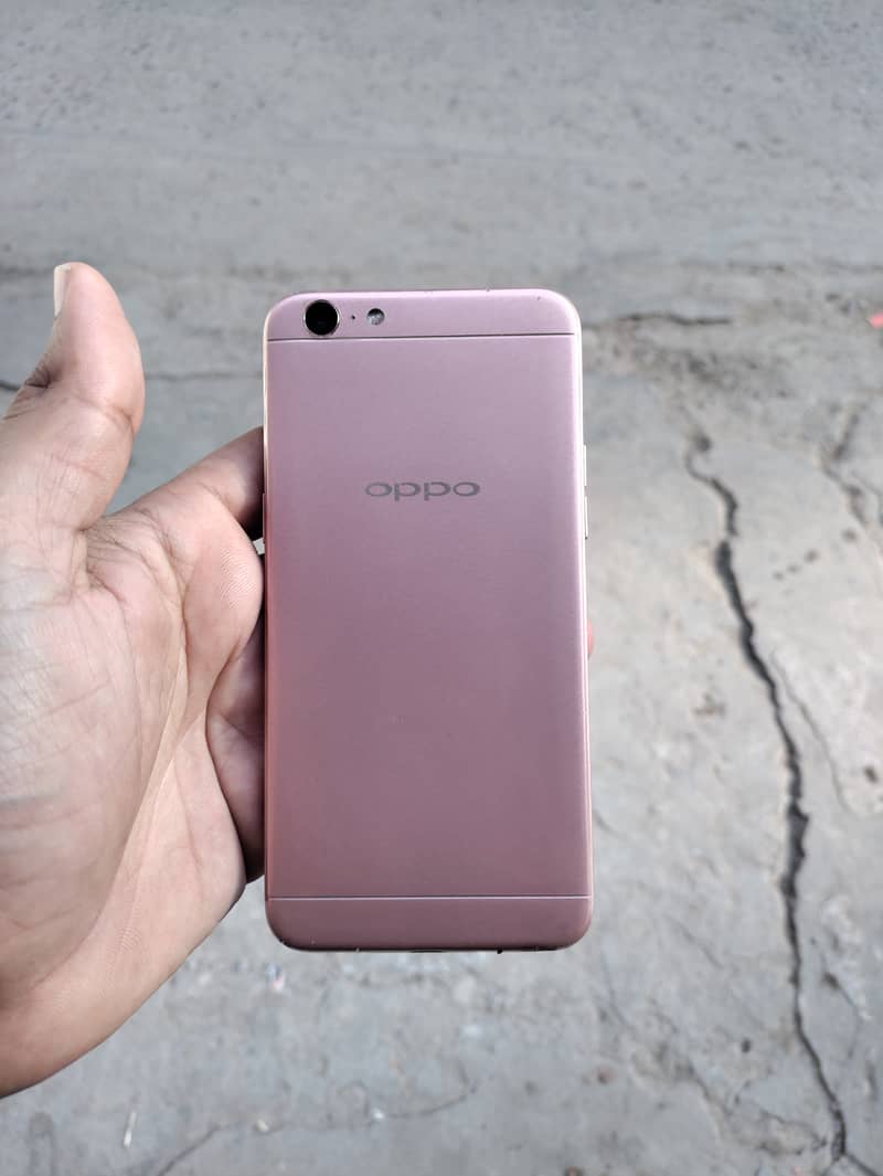 Oppo A57 5