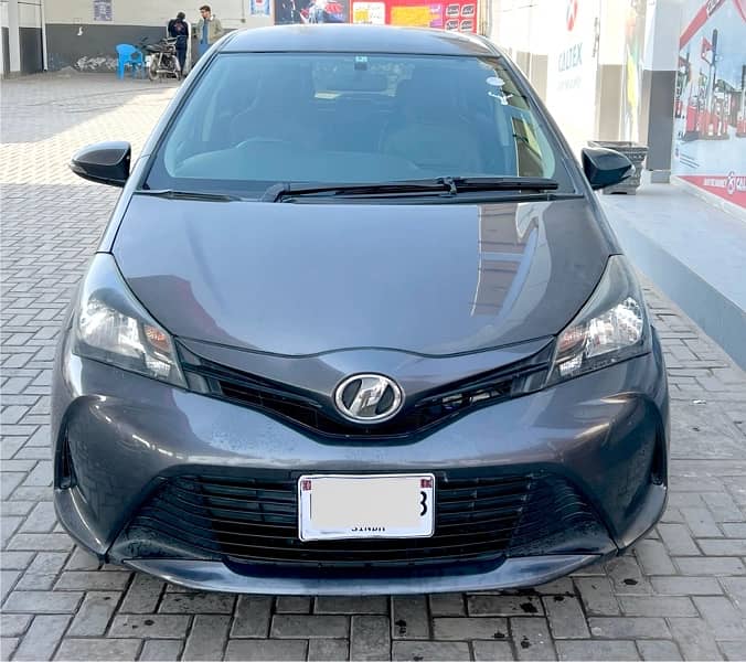 Toyota Vitz 2015 0