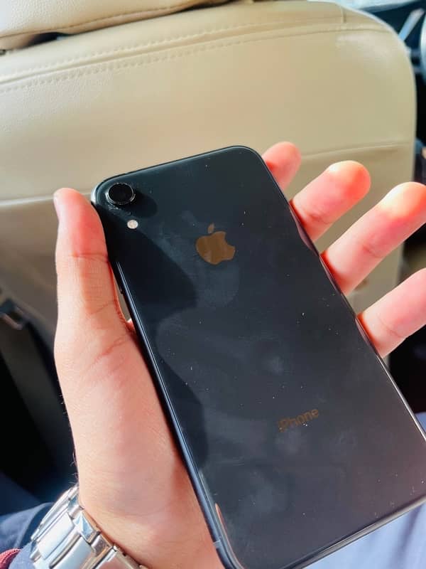 iphone Xr 128gb PTA approved 4