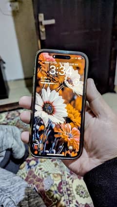 iphone 15+ factory unlocked / 128 gb / pta Approved