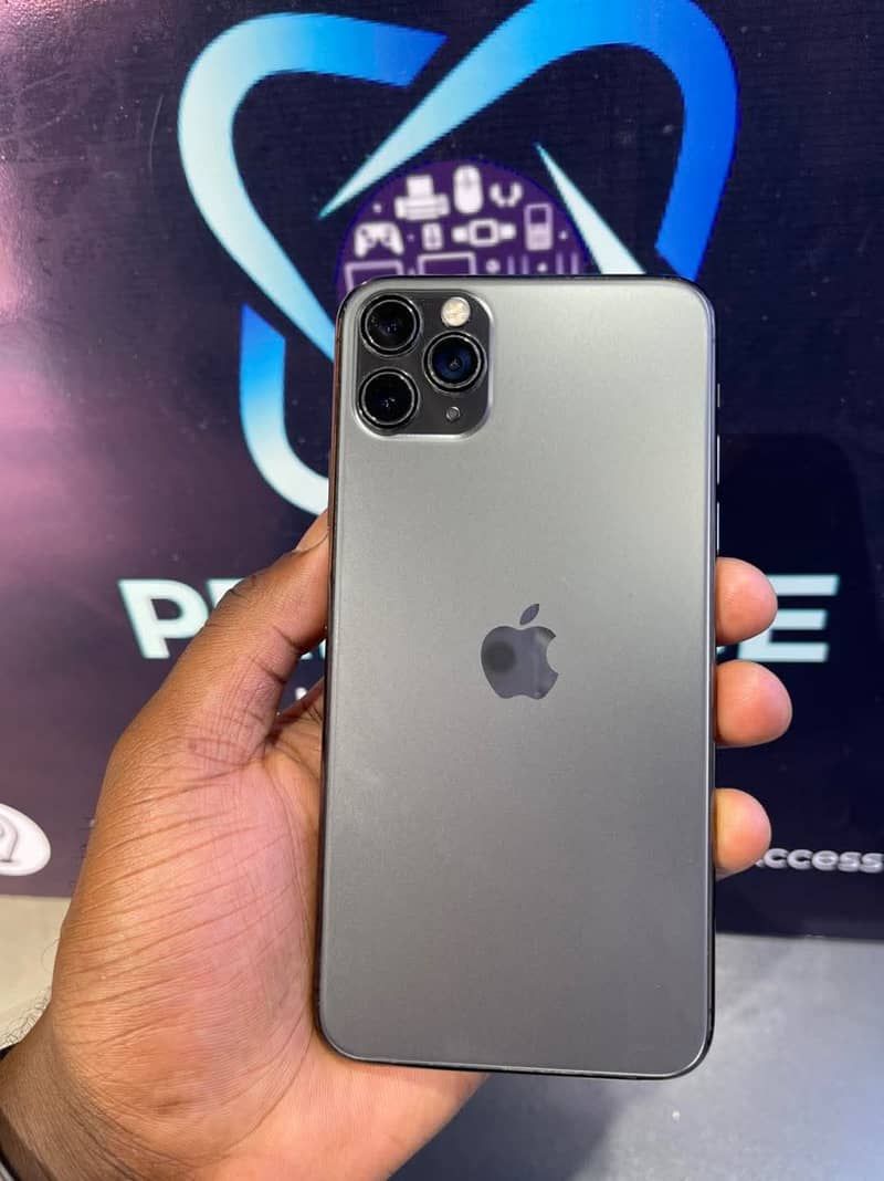 Apple iPhone 11 Pro Max 256gb full box 03260464495 whatsapp 1