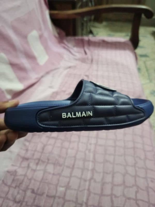 KID'S BALMAIN SLIPPERS available 1