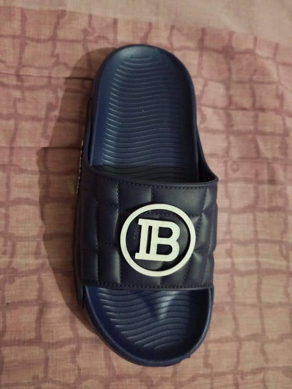 KID'S BALMAIN SLIPPERS available 2