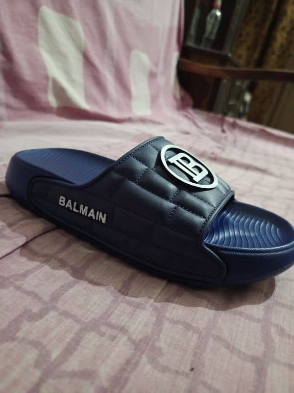 KID'S BALMAIN SLIPPERS available 3