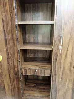 New wooden zero use 3 door wardrob