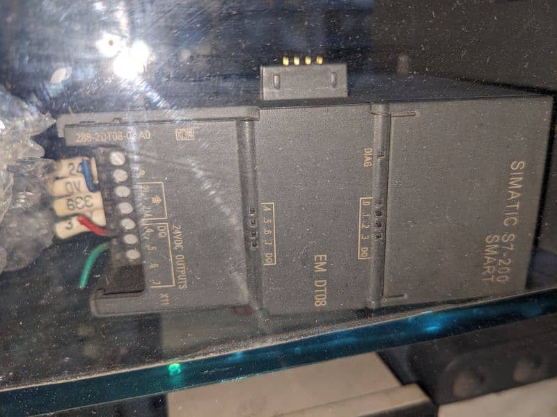 dmv2000 schneider PLC Keyence xinje hmi plc Mitsubishi weintek HCFA 2
