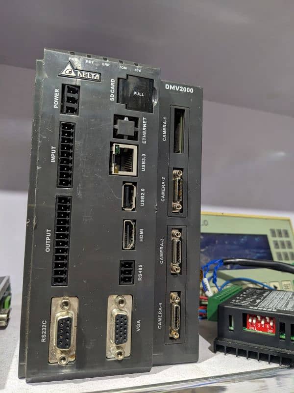 dmv2000 schneider PLC Keyence xinje hmi plc Mitsubishi weintek HCFA 4