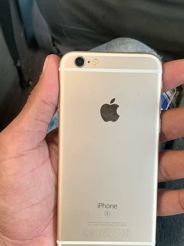 I phone 6s 16gb non sim on hai 3