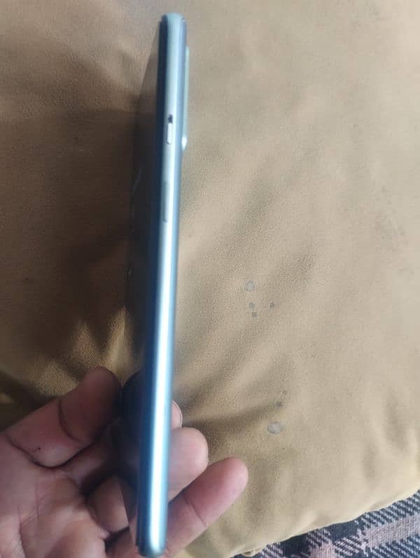 One Plus 9r Mint Condition 10/10 6