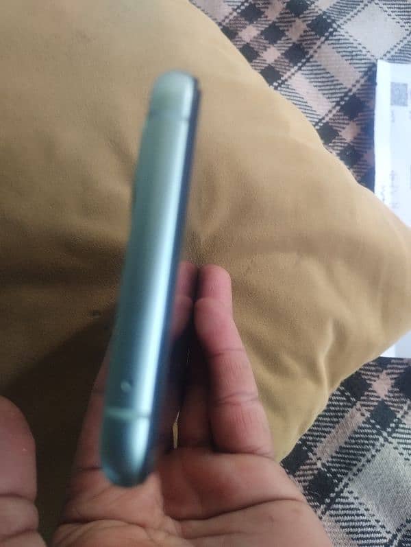 One Plus 9r Mint Condition 10/10 7