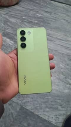 Vivo Y100