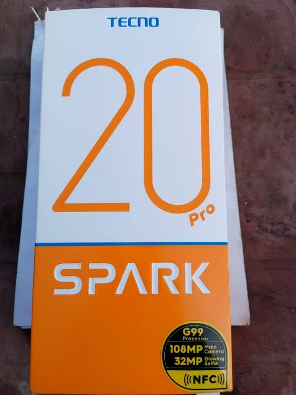 tacno spark 20 pro 8+256 2