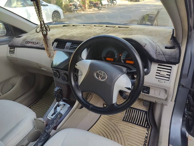 Toyota Corolla Altis 2012 15