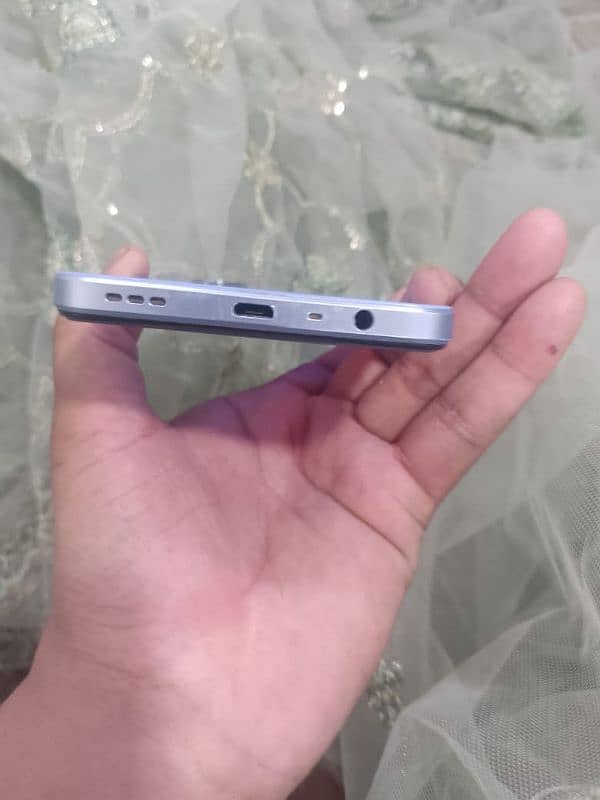 oppo A17 4