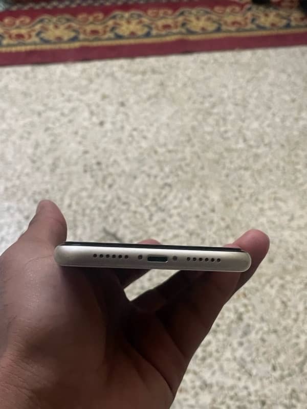 IPHONE 11 PTA APPROVED 0