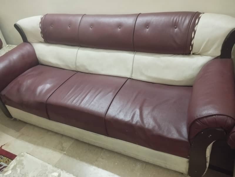 Sofa Set for sale. 2