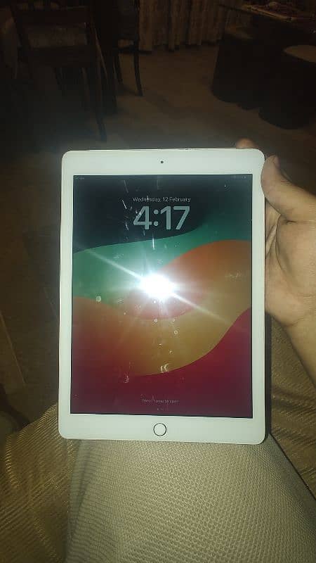 ipad 6gen 32 gb 0