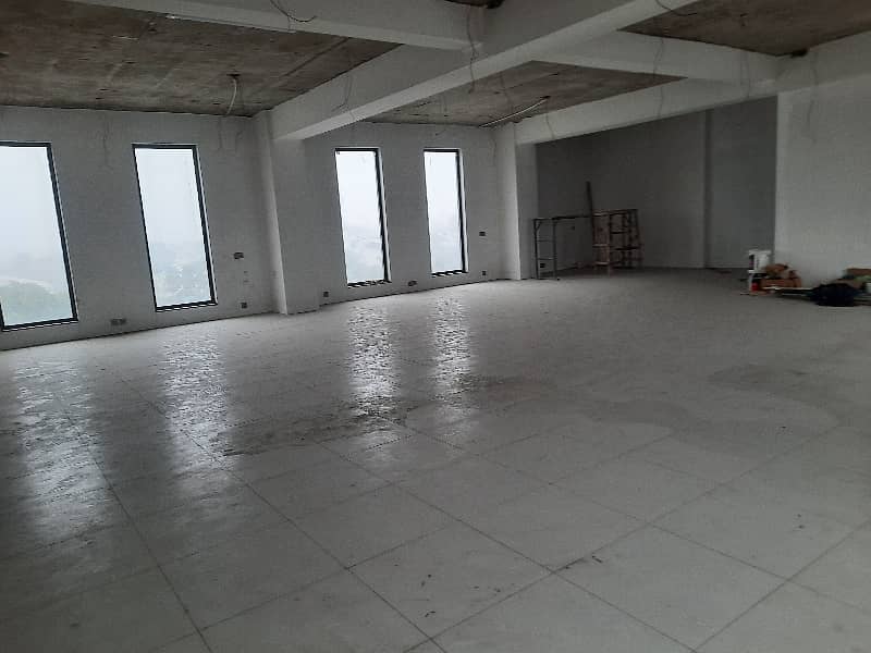 One Lac Fifty Thousand Square Feet Independent Commercial Building Available For Rent In Garden Town 11