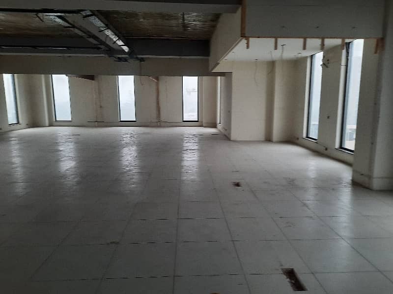 One Lac Fifty Thousand Square Feet Independent Commercial Building Available For Rent In Garden Town 30