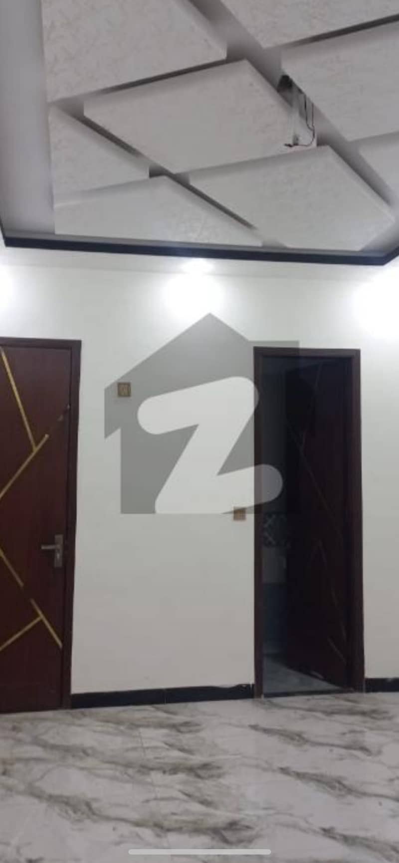 Prominently-Located Office Available In Shahra-E-Faisal For Rent With Parking 4