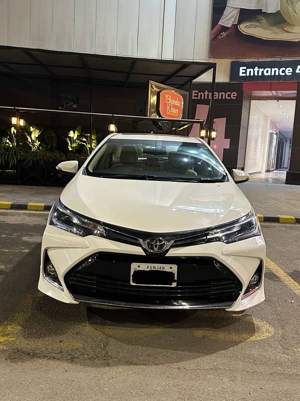 Toyota Altis Grande 2021 1