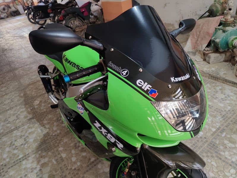 Kawasaki zx9r like a new bike mint condition 7