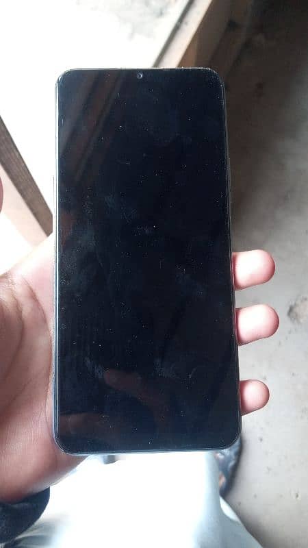 Vivo y 12s/ condition 10/10 /3/32 /only charge 4