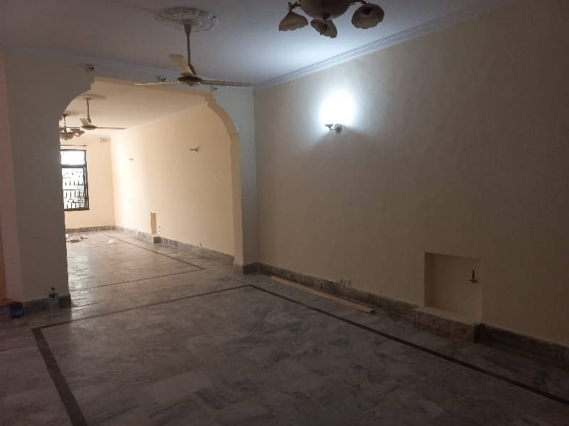 3 bedroom upper portion available For Rent gulriz 2 9