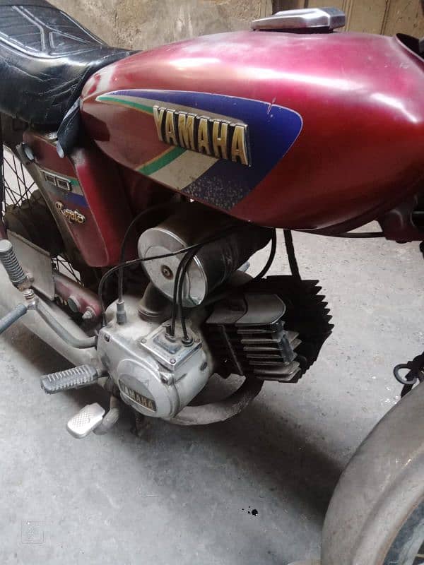 Yamaha ybr100cc urgent sale 2