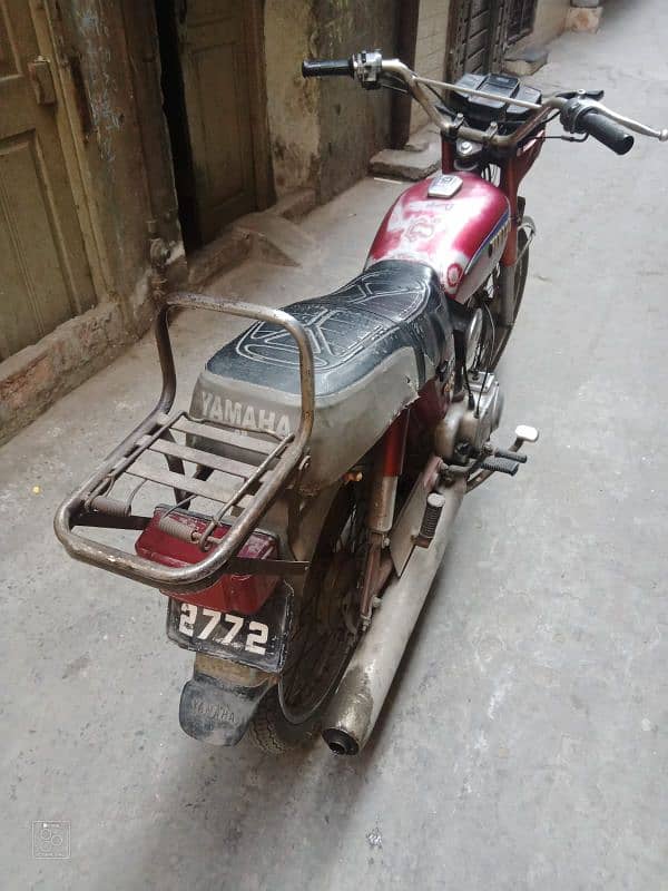 Yamaha ybr100cc urgent sale 3