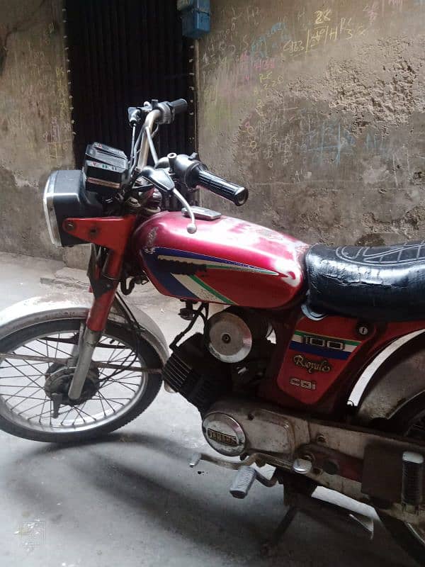 Yamaha ybr100cc urgent sale 6