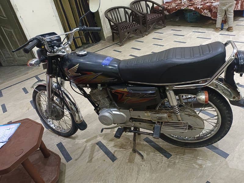 125Honda 4