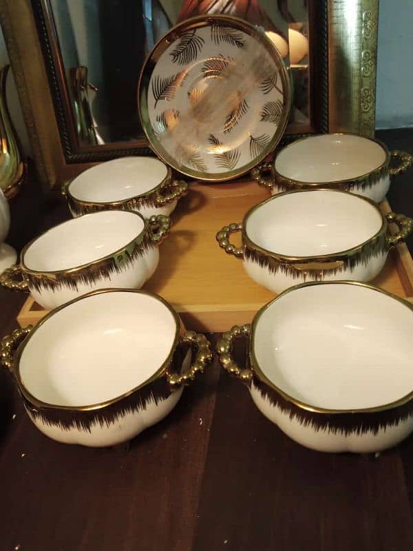 FANCY IMPORTED SOUP SET 3