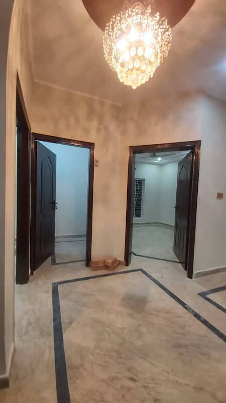 5 Marla Used House For Sale In Bahria town Lahore 1