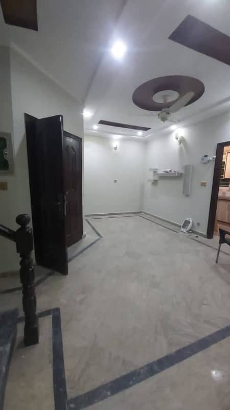 5 Marla Used House For Sale In Bahria town Lahore 10