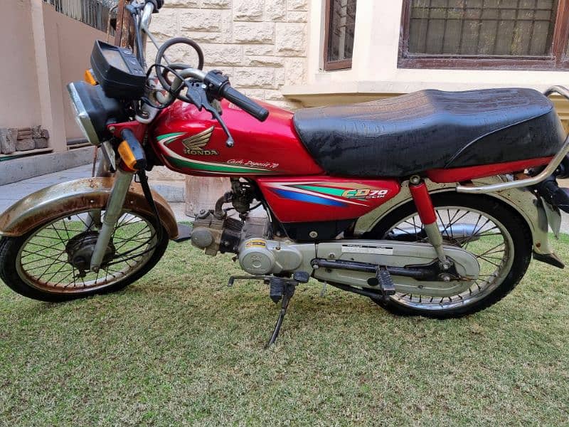 Honda CD 70- 2015 Model-  Price is Final 0