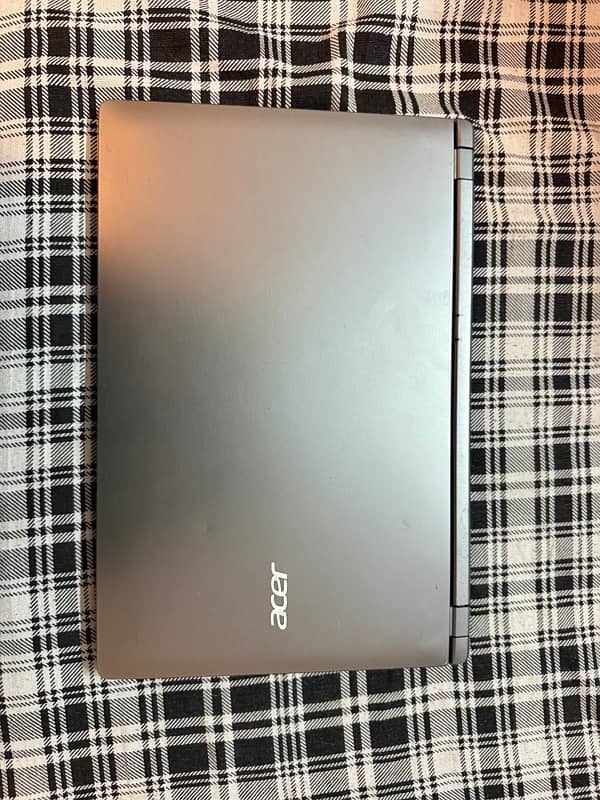 Acer i5 4th Generation 0