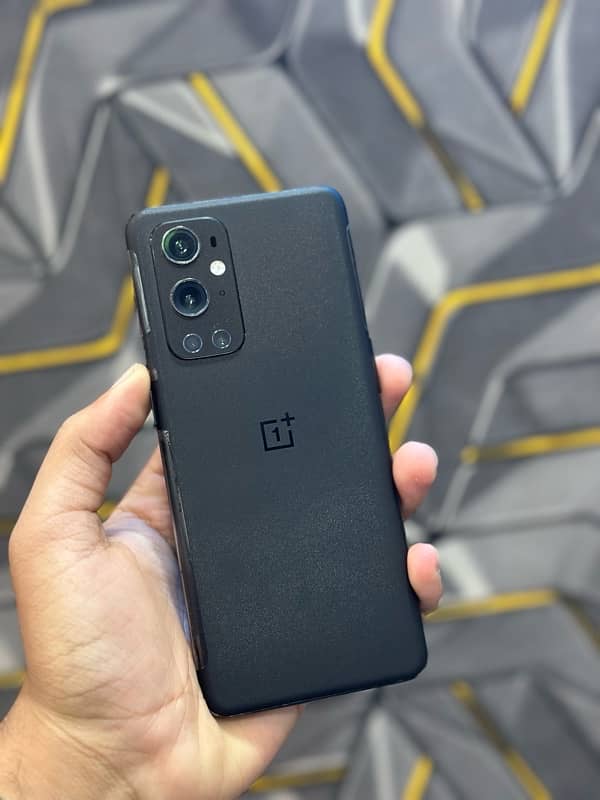 one plus 9 pro 5G 0