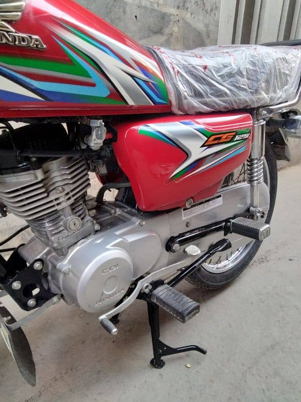 Honda 125 2023 9