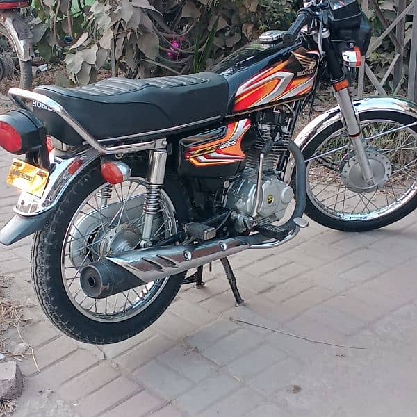 Honda 125 2022 model totally janiyan 11