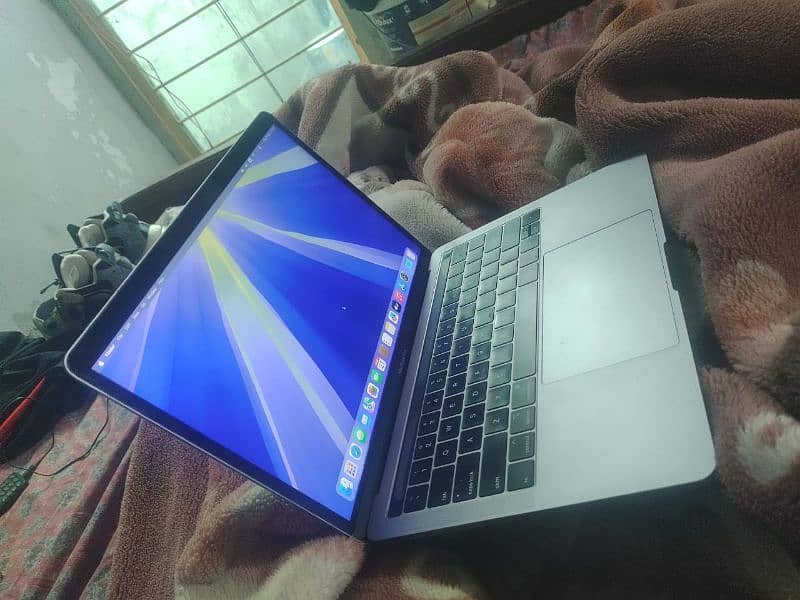 MacBook pro 2018. 1